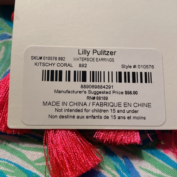 Lilly Pulitzer waterside earrings Kitschy Coral - Picture 6 of 9